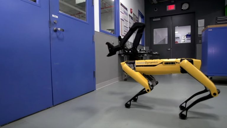 Boston Dynamics : SpotMini sera sur le marché en 2019